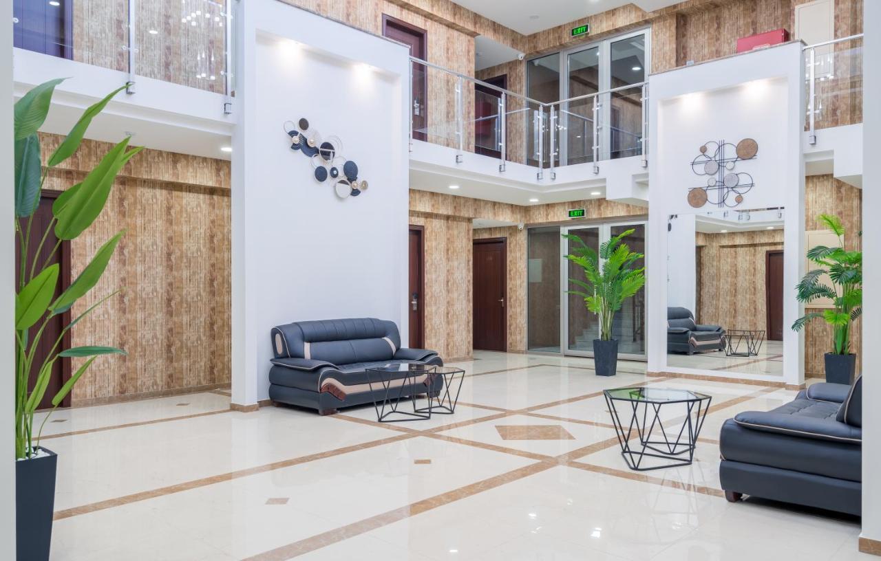 Aura Hotel Tbilisi Exterior foto